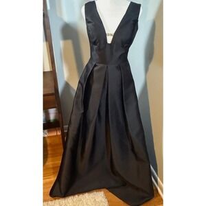 Nicole Miller Black Pleated Evening Gown Sz 2 V-Neck Open Back Formal